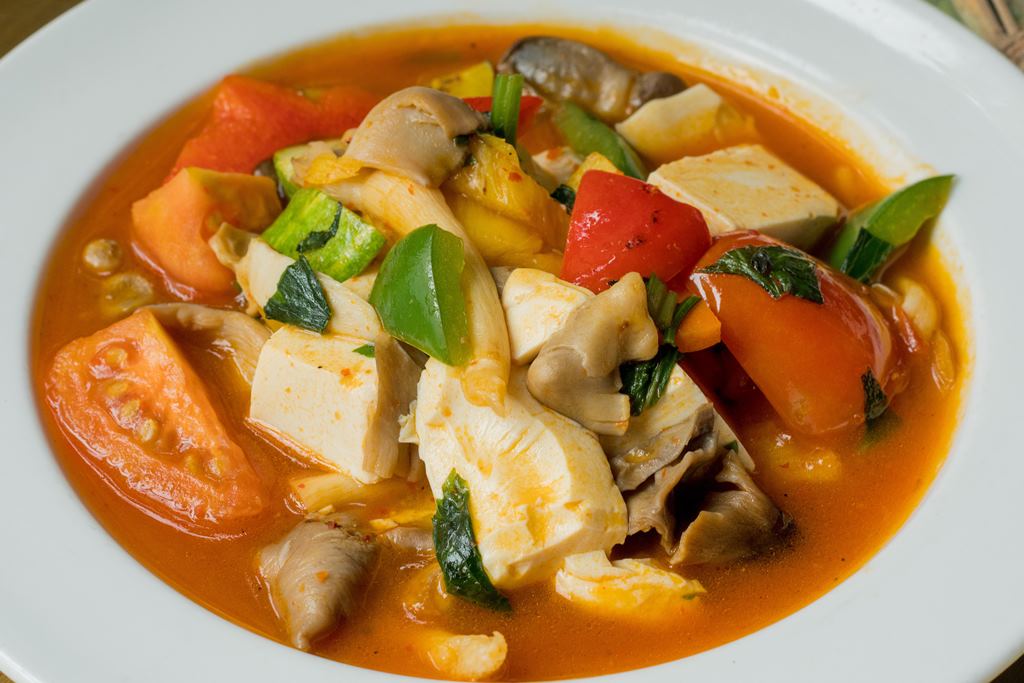 Ngũ quả xào chua ngọt