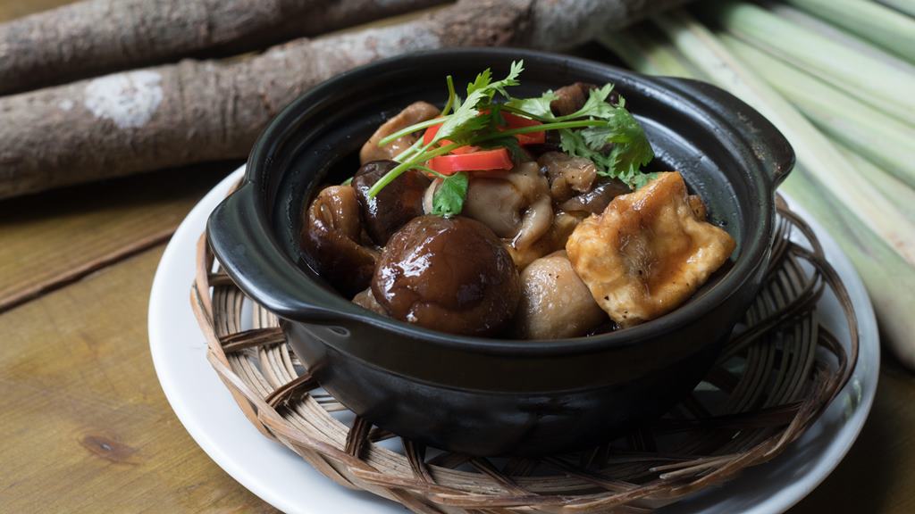 Đậu hũ kho nấm